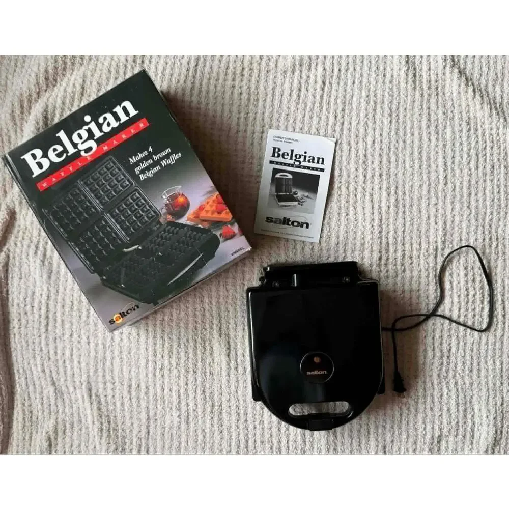 Salton Belgian Waffle Maker WM9BEL 4 Piece Nonstick w Box Manual Tested (1996)